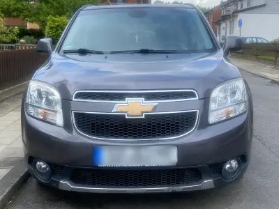 Gebraucht Chevrolet Orlando 140 PS (102 kW) 2012 Grau Van / Kleinbus