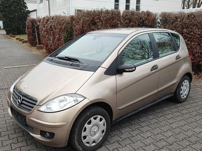 Gebraucht Mercedes A160 82 PS (60 kW) 2006 Gold Kleinwagen