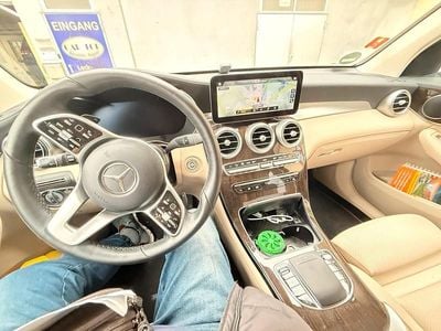 Mercedes GLC400d