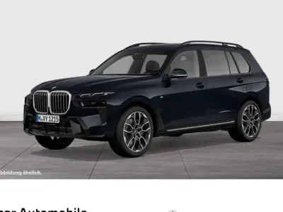 Gebraucht BMW X7 M Sport 352 PS (258 kW) 2025 Schwarz SUV