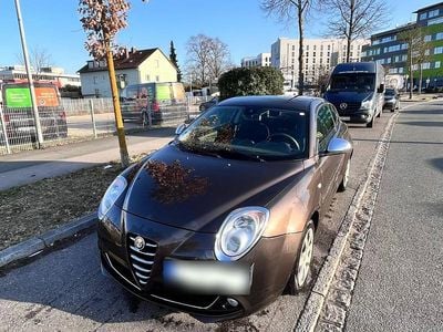 Gebraucht Alfa Romeo MiTo Turismo 105 PS (77 kW) 2011 Braun Kleinwagen
