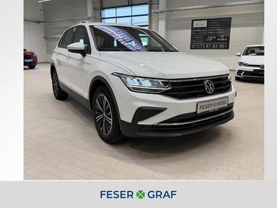 Gebraucht VW Tiguan Active 150 PS (110 kW) 2022 Pure white SUV