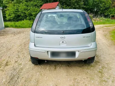 Gebraucht Opel Corsa 80 PS (58 kW) 2005 Grau Kleinwagen