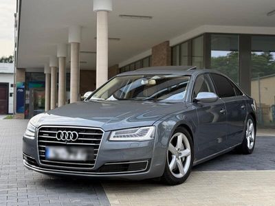 Audi A8L