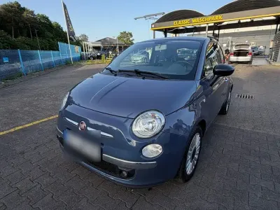 Gebraucht Fiat 500 Lounge 69 PS (50 kW) 2012 Blau Kleinwagen