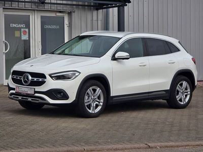 Mercedes GLA180