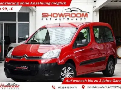 Gebraucht Citroën Berlingo Attraction 75 PS (55 kW) 2013 Rot Van / Kleinbus