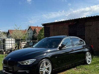Gebraucht BMW 320 Luxury Line 184 PS (135 kW) 2011 Schwarz Limousine