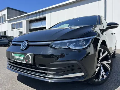 Gebraucht VW Golf VIII Style 131 PS (96 kW) 2024 Grenadillschwarz Limousine