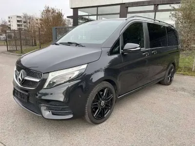 Gebraucht Mercedes V200 239 PS (175 kW) 2020 Graphitgrau metallic Van / Kleinbus