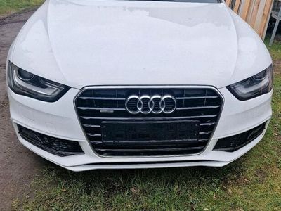 gebraucht Audi A4 2,0 TDI Quattro S-Line AHK,Einparkhilfe,Navi,