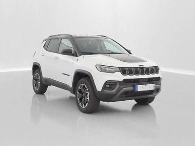 Gebraucht Jeep Compass 179 PS (131 kW) 2024 Alpine white SUV