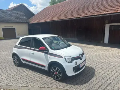 Gebraucht Renault Twingo Intens 90 PS (66 kW) 2016 Crystal weiss Kleinwagen