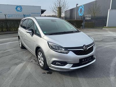Argon silber/ice silver (m2) Gebraucht 2017 Opel Zafira Active Van / Kleinbus | 11.998 € (Guter Preis)