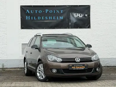 Gebraucht VW Golf VI Style 122 PS (89 kW) 2011 Braun Kleinwagen