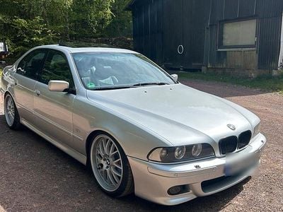 Gebraucht BMW 530 M Sport 193 PS (141 kW) 2002 Silber Limousine