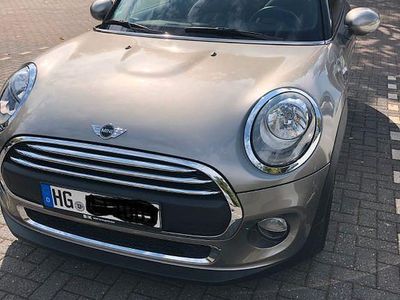 Gebraucht Mini ONE 102 PS (75 kW) 2017 Silber Kleinwagen