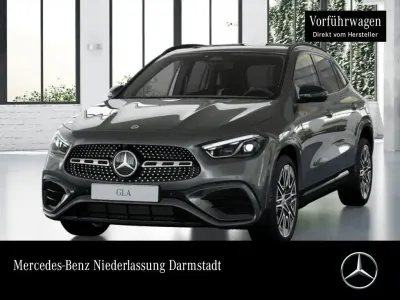 Gebraucht Mercedes GLA200 AMG 163 PS (119 kW) 2025 Schwarz SUV