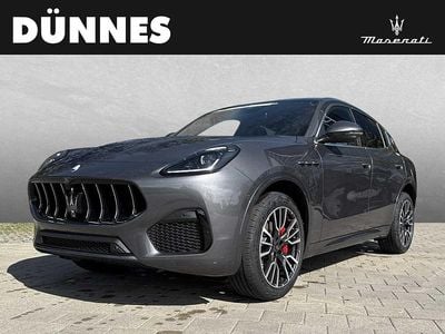 Grau (grigio lava) Neu 2025 Maserati Grecale SUV | 83.270 € (Superpreis)