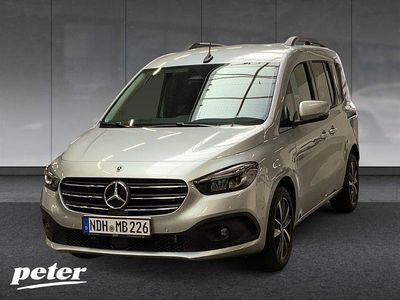 Gebraucht Mercedes T180 Edition 116 PS (85 kW) 2025 Silber Van / Kleinbus