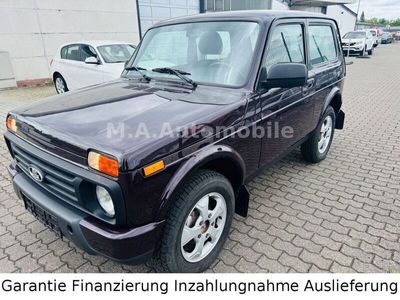 Lada Urban