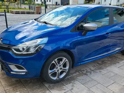Gebraucht Renault Clio LIMITED 118 PS (86 kW) 2018 Blau Limousine