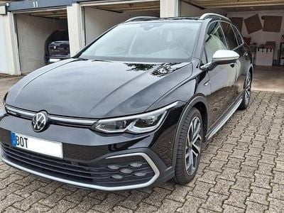Gebraucht VW Golf Alltrack 200 PS (147 kW) 2024 Schwarz Kombi
