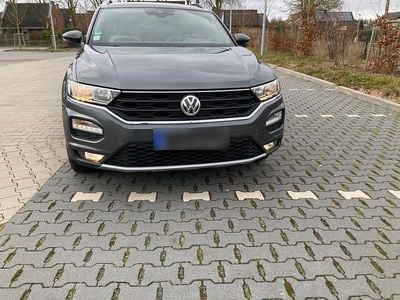 Gebraucht VW T-Roc Sport 150 PS (110 kW) 2018 Grau SUV