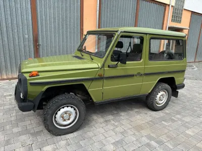 Gebraucht Mercedes G230 125 PS (91 kW) 1982 Grün SUV