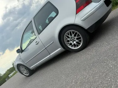 Occasion VW Golf GTI 150 ch (110 kW) 1998 Argent Coupé