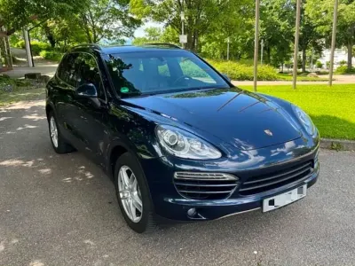 Gebraucht Porsche Cayenne Diesel 238 PS (175 kW) 2010 Blau SUV