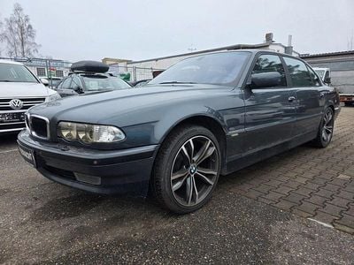 Grau Gebraucht 2001 BMW 740L Limousine | 9.890 € (Fairer Preis)