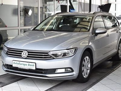 Gebraucht VW Passat 150 PS (110 kW) 2015 Silber Kombi