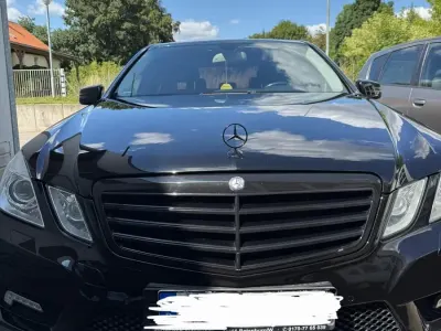 Gebraucht Mercedes E350 Avantgarde 231 PS (169 kW) 2009 Schwarz Limousine