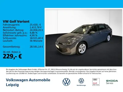 Gebraucht VW Golf VIII Life 150 PS (110 kW) 2024 Grau Kombi