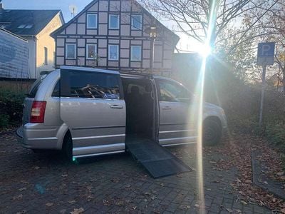 Gebraucht Chrysler Grand Voyager Touring 163 PS (119 kW) 2010 Silber Van / Kleinbus