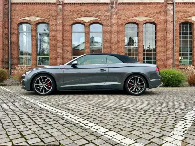 Gebraucht Audi S5 Cabriolet Sport 354 PS (260 kW) 2018 Grau Cabrio