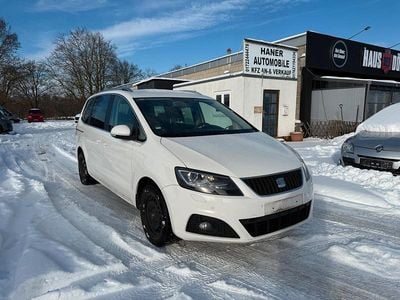 Weiß Gebraucht 2012 Seat Alhambra Van / Kleinbus | 8.999 € (Fairer Preis)