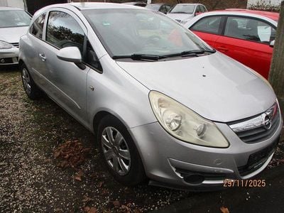 Gebraucht Opel Corsa Edition 60 PS (44 kW) 2007 Silber Kleinwagen