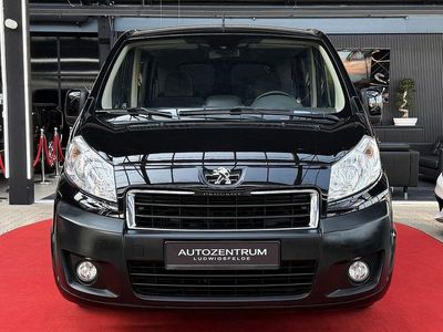 Gebraucht Peugeot TePee Allure 163 PS (119 kW) 2015 Schwarz Van / Kleinbus