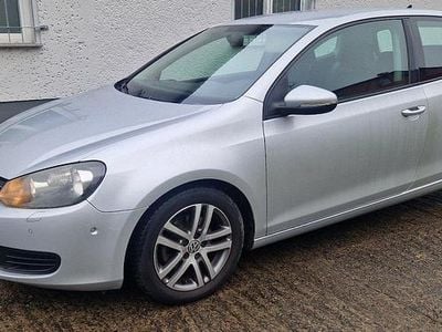 Gebraucht VW Golf VI 122 PS (89 kW) 2009 Silber Kleinwagen