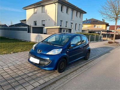 Gebraucht Peugeot 107 68 PS (50 kW) 2006 Blau Kleinwagen