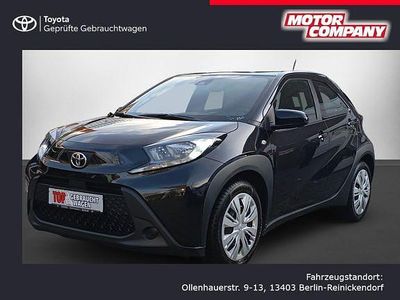 Mysticschwarz mica metallic Gebraucht 2024 Toyota Aygo X Business Edition SUV | 16.490 € (Fairer Preis)