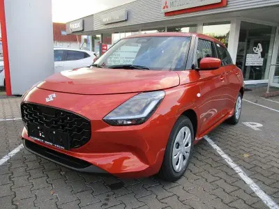 Nouvelle Suzuki Swift Club 83 ch (61 kW) 2025 Orange Citadine