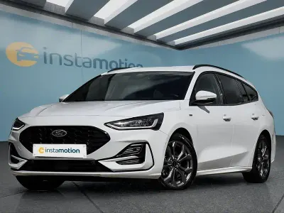 Gebraucht Ford Focus 125 PS (91 kW) 2023 Weiß Kombi