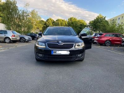 gebraucht Skoda Octavia 1.6 TDI DSG Style Combi Style