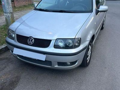 Gebraucht VW Polo Basis 60 PS (44 kW) 2001 Limousine