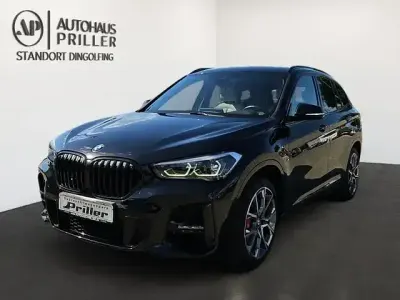 Gebraucht BMW X1 M Sport 178 PS (130 kW) 2021 Saphirschwarz SUV