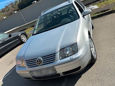 gebraucht VW Bora 2.0 Benzin*Kombi*TÜV*Speziale*SHZ*PDC*AHK