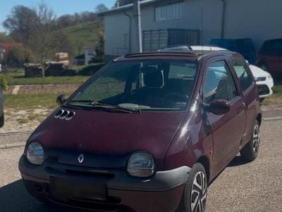 Usata Renault Twingo 75 CV (55 kW) 2001 Rosso Utilitaria